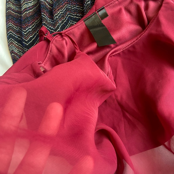 Silk Pattern Dress - Picture 4 of 6